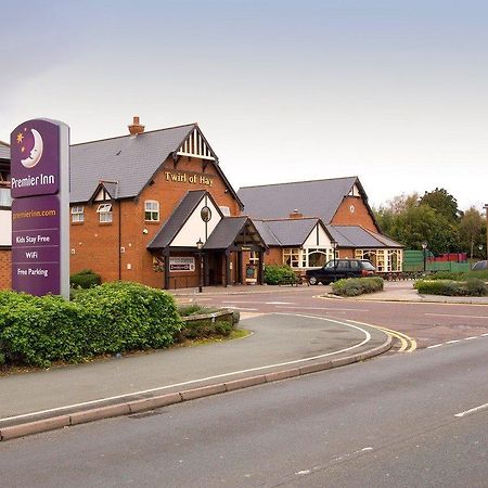 Chester Central Экстерьер фото